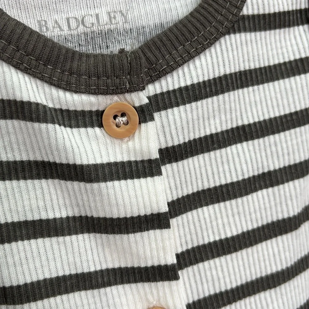 Bagdley Mischka 2 Pk.Onesies,knit striped sleeveless & short sleeve animal print